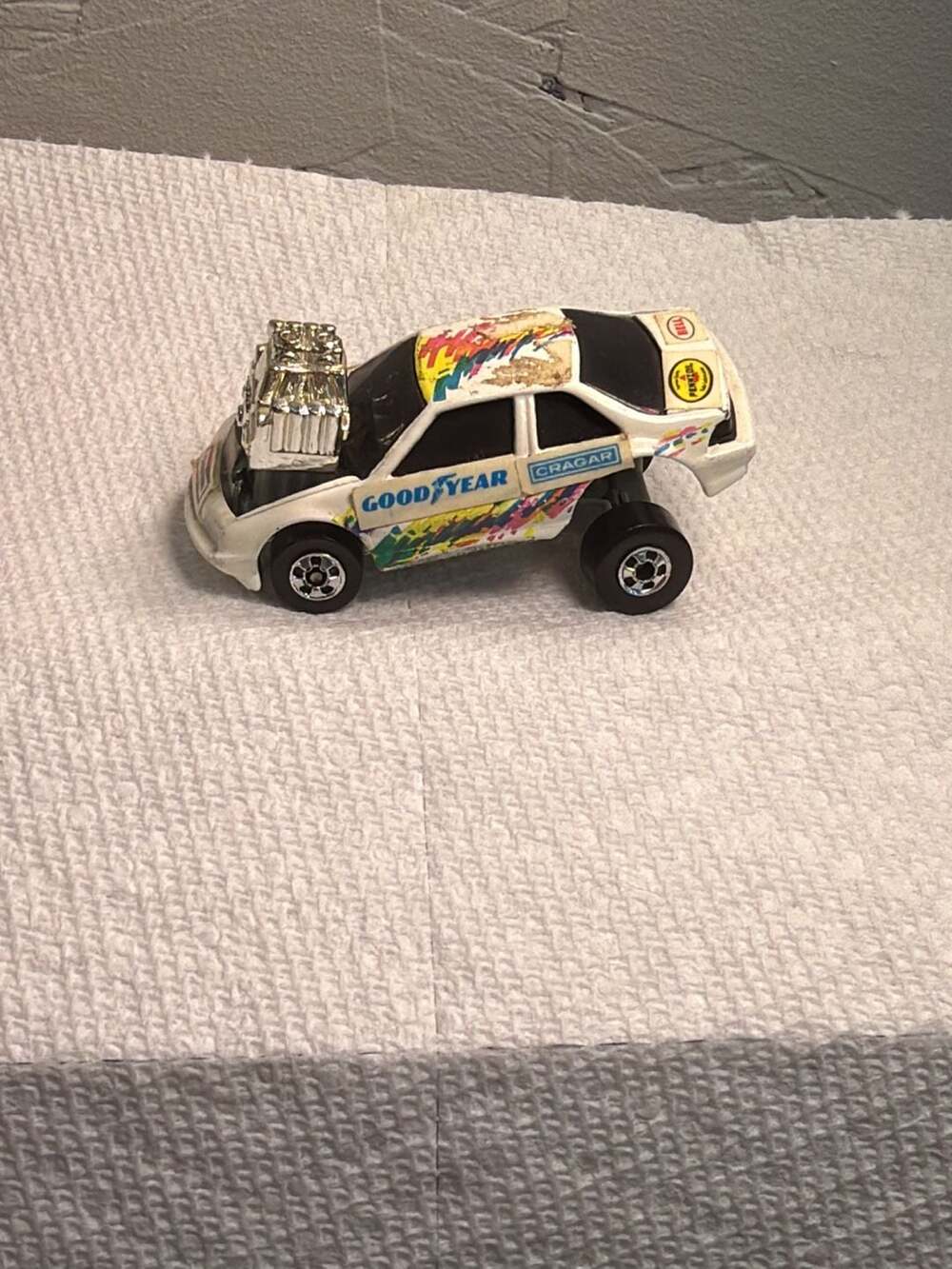 Hot Wheels Laguna Lightning Super California Customs Vintage 1990